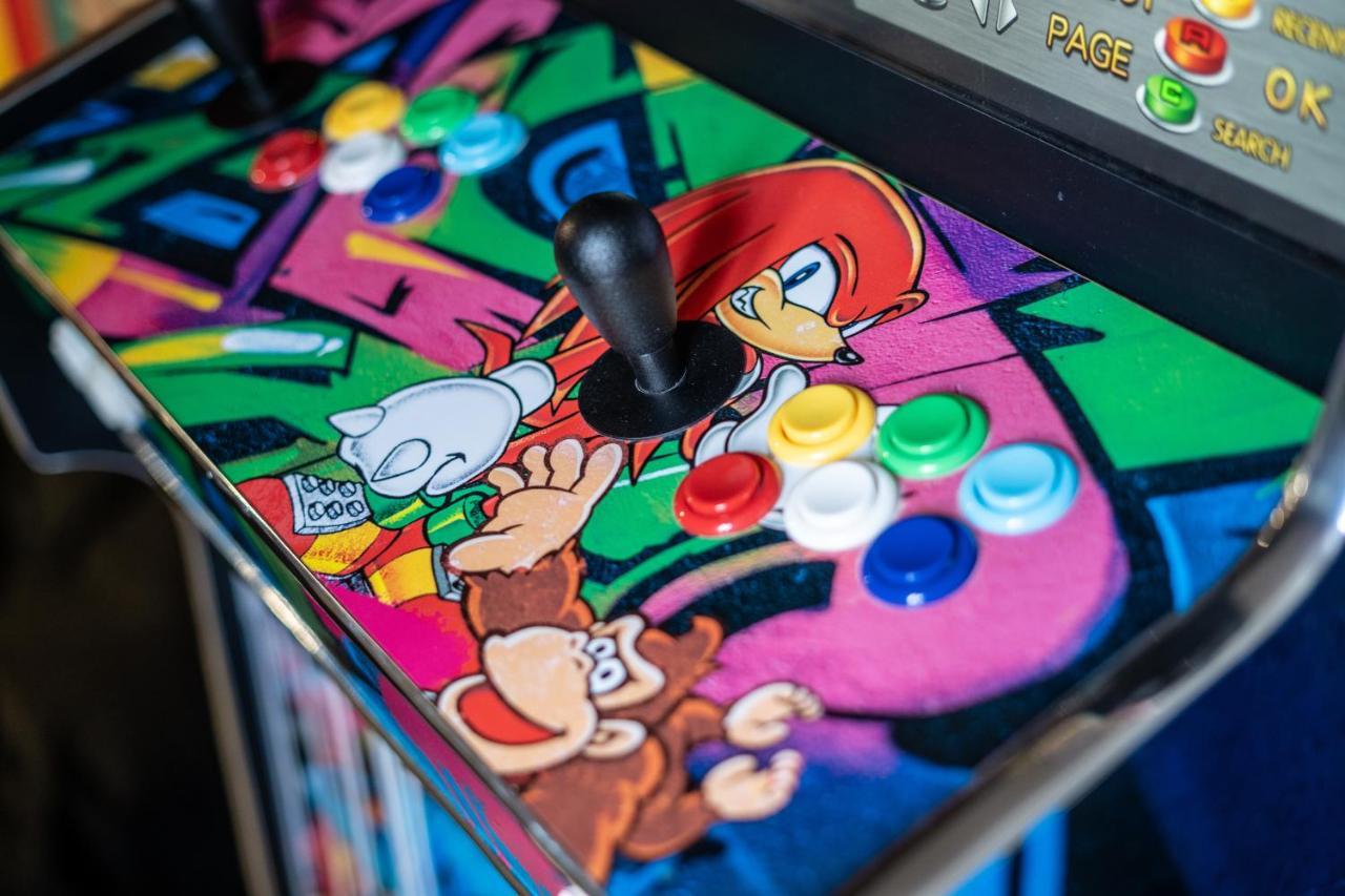 Capsule Art Deco - Jacuzzi - Netflix - Home Cinema - Arcade De Jeux & Nintendo Switch - 2 Chambres - Filet Suspendu Valenciennes Eksteriør billede